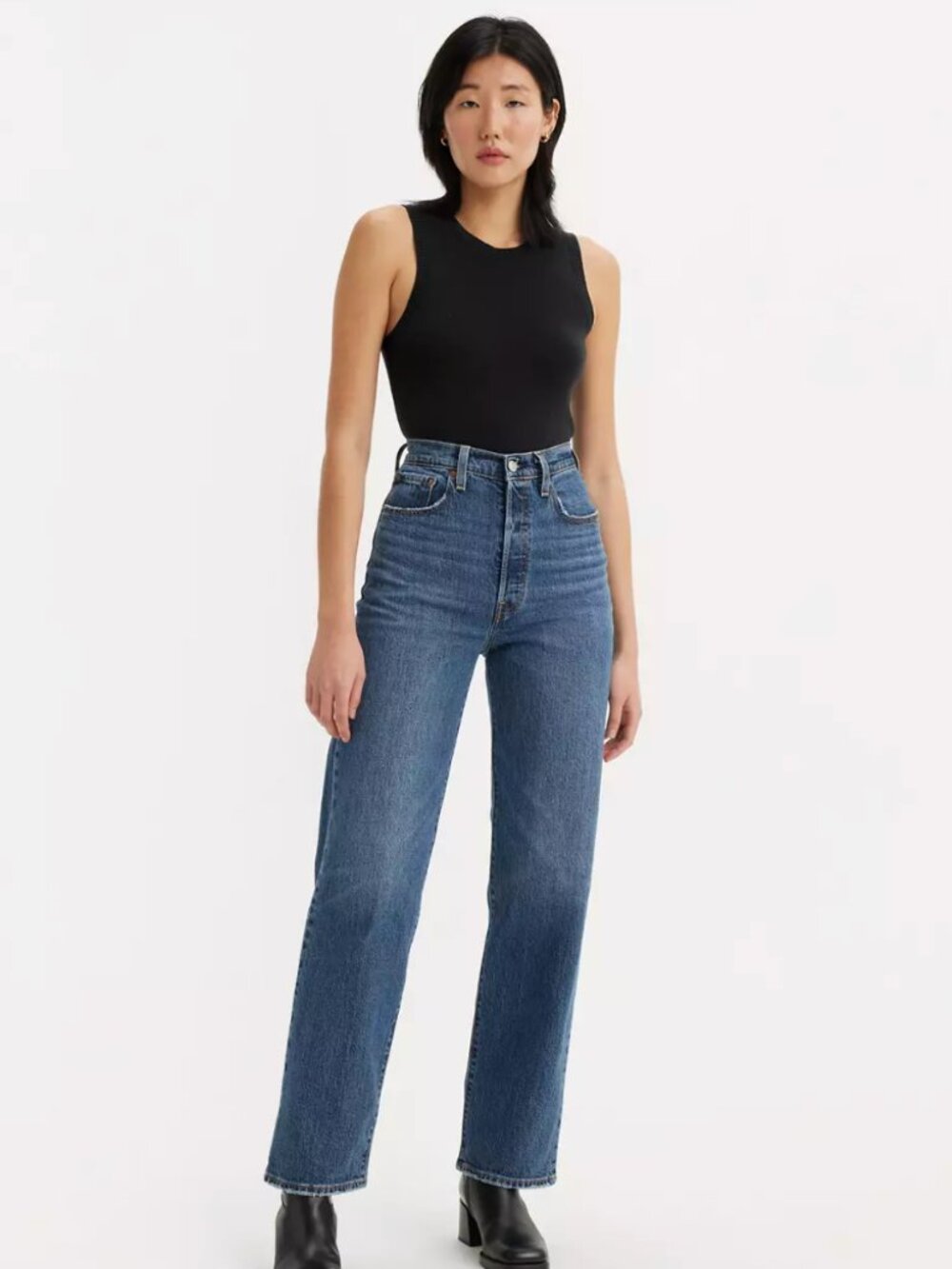 Levis Ribcage Straight Ankle